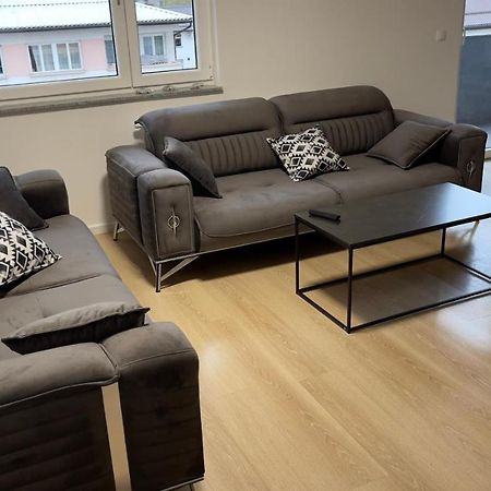 Ferienwohnung Apartman Lux Zepce Exterior foto